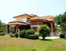 (HS261-04) Large Luxury Family Home with Pool on 3+ Rai in San Sai