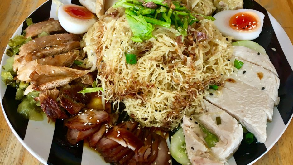 Mixed Platter Food at Tee Noy Thai-Chinese Restaurant - Choeng Doi, Doi Saket